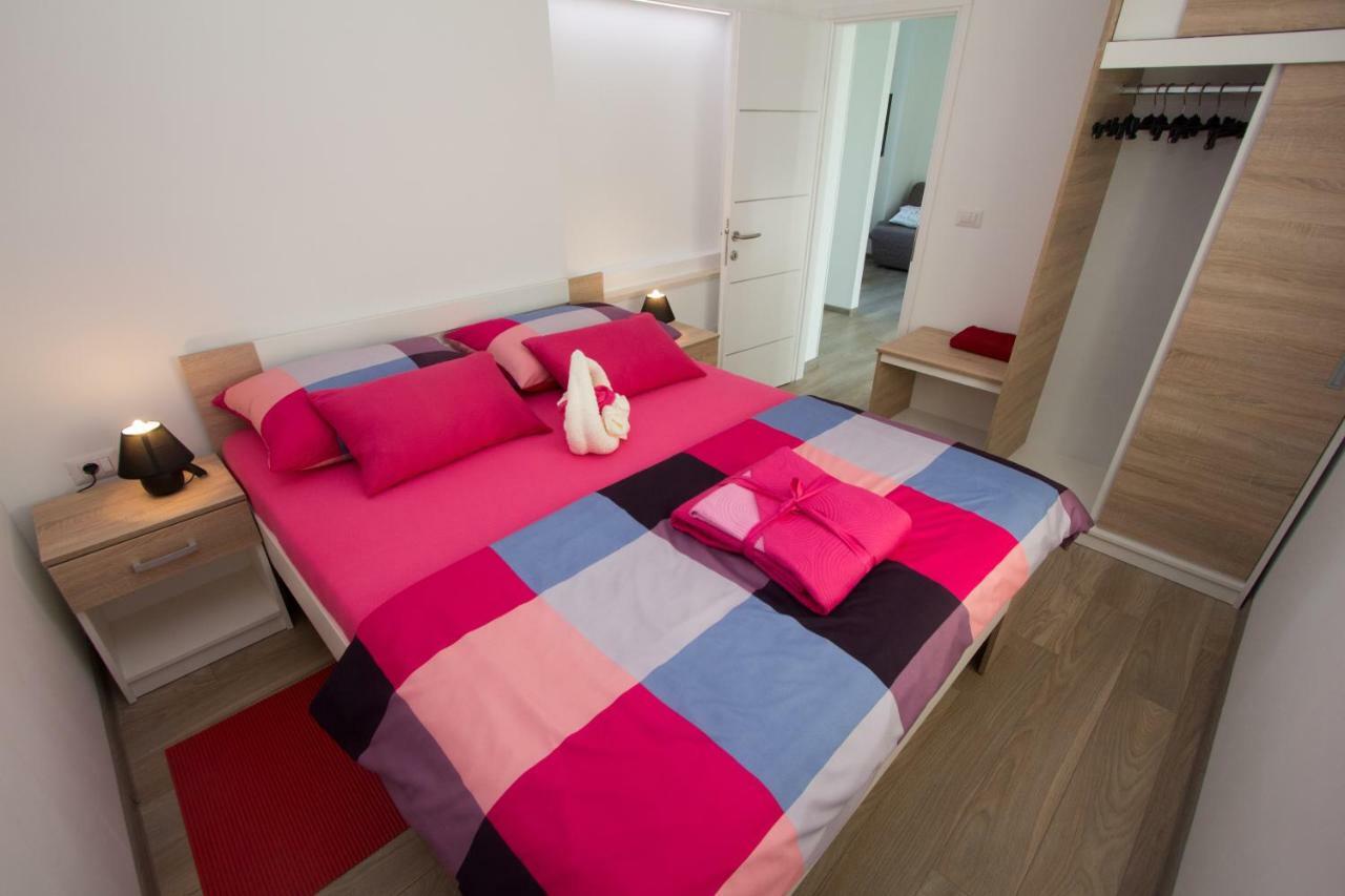 Apartment Krista Tinjan Εξωτερικό φωτογραφία